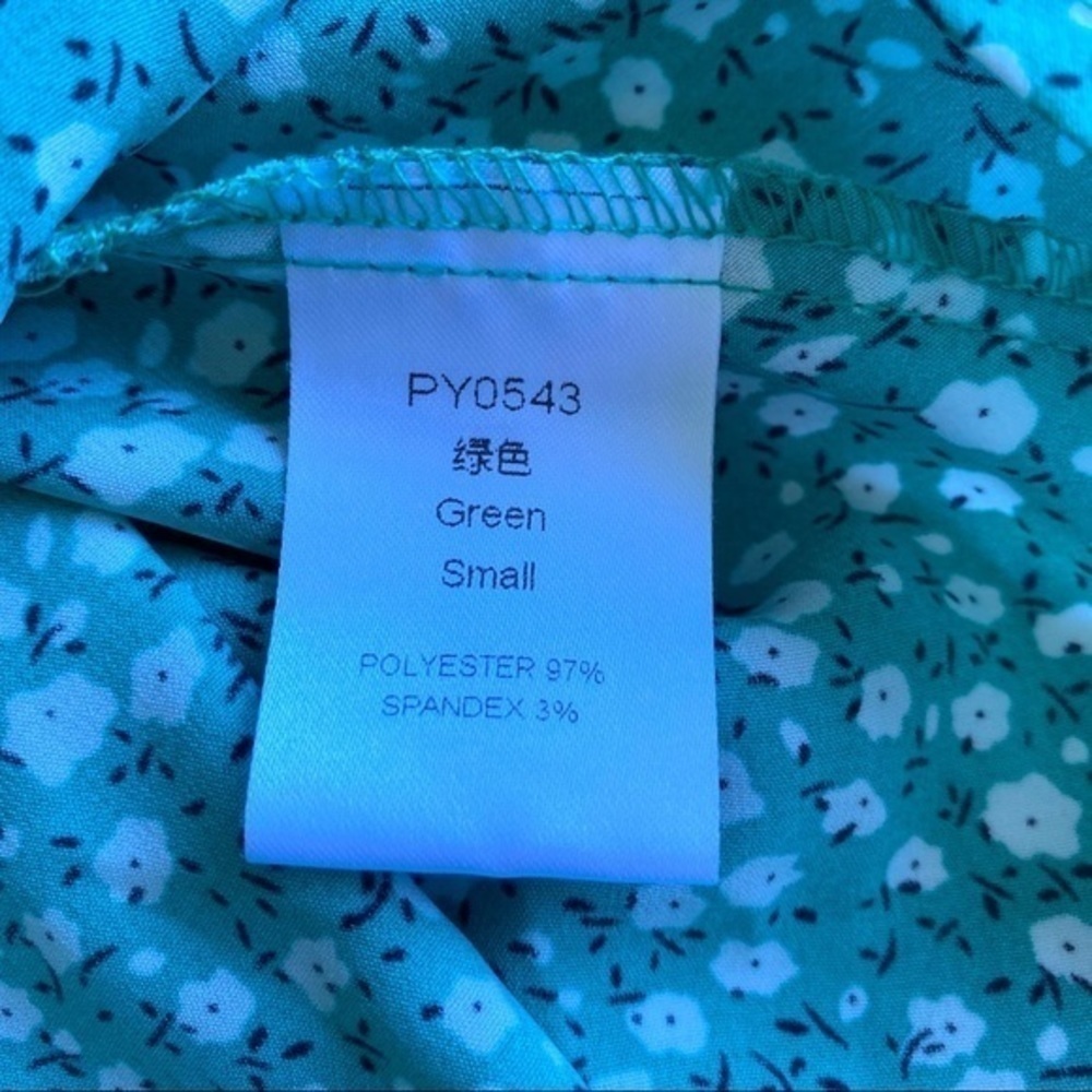 Fun Green Print Floral Romper S - Picture 3 of 4